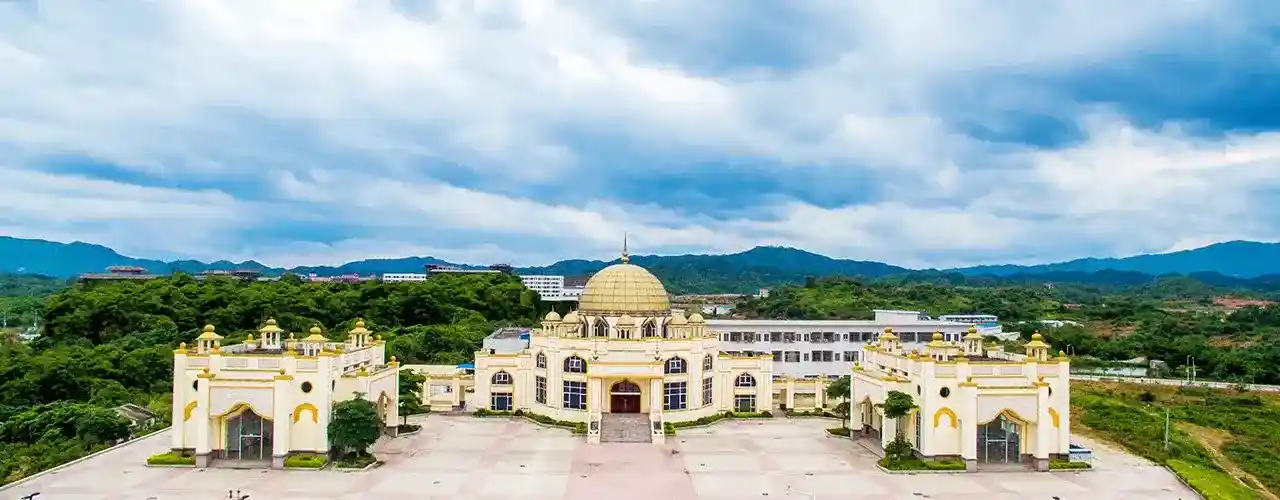 金荣技工学校